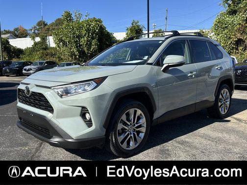 2019 Toyota RAV4 XLE Premium