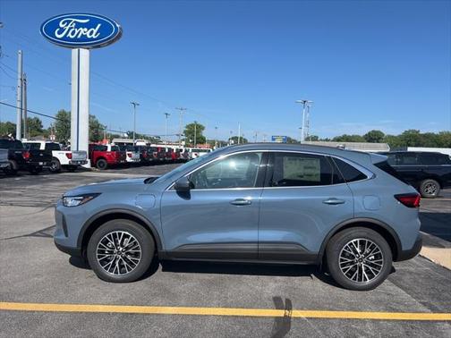 2025 Ford Escape SE