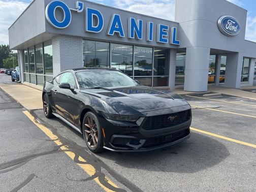 2025 Ford Mustang EcoBoost Premium