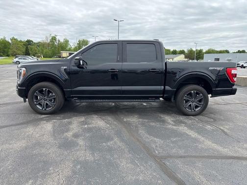 Agate Black Metallic 2023 Ford F-150 Lariat