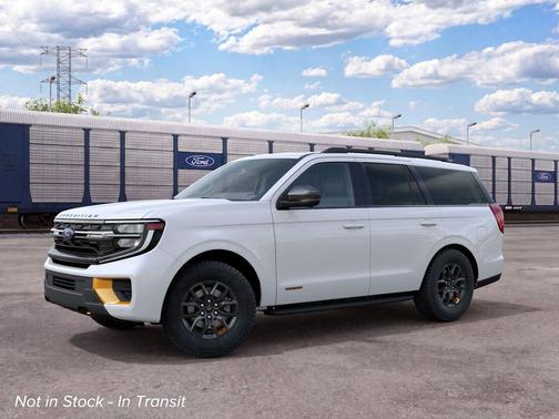 Star White Metallic Tri-Coat 2027 Ford Expedition Tremor