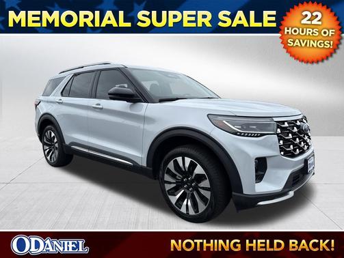White Metallic 2025 Ford Explorer Platinum