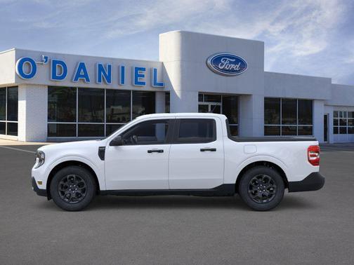 Oxford White 2026 Ford Maverick XLT