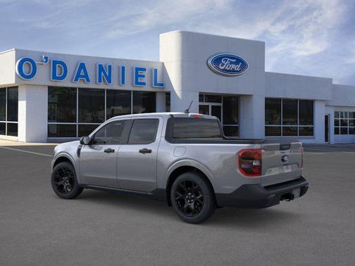 Carbonized Gray Metallic 2026 Ford Maverick XLT