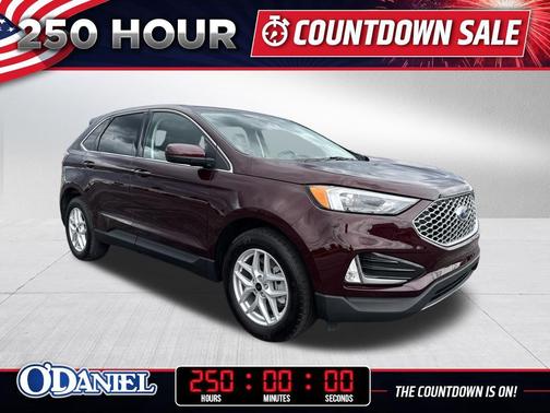 Burgundy 2024 Ford Edge SEL
