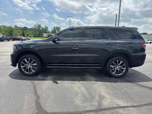 Brilliant Black Crystal Pearlcoat 2014 Dodge Durango R/T