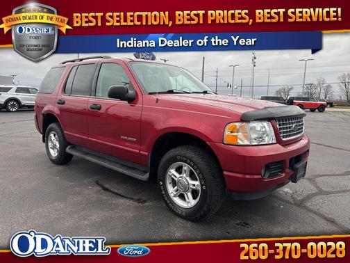 Red Fire Clearcoat Metallic 2004 Ford Explorer XLT