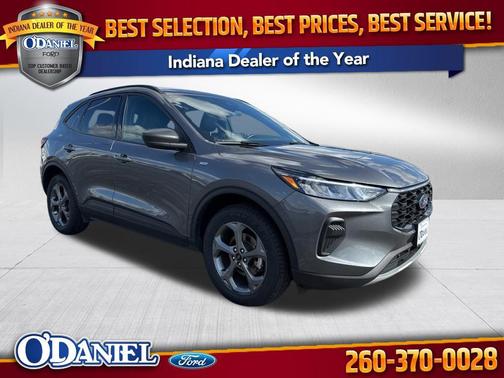 Gray Metallic 2025 Ford Escape ST-Line