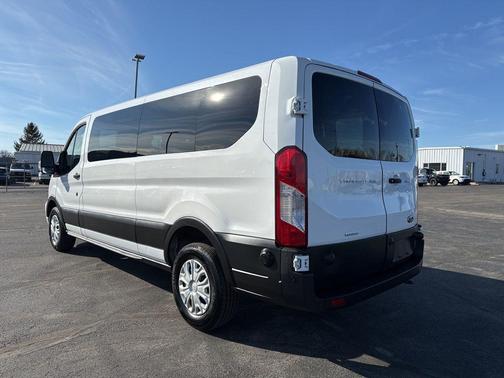 2024 Ford Transit-350 XLT