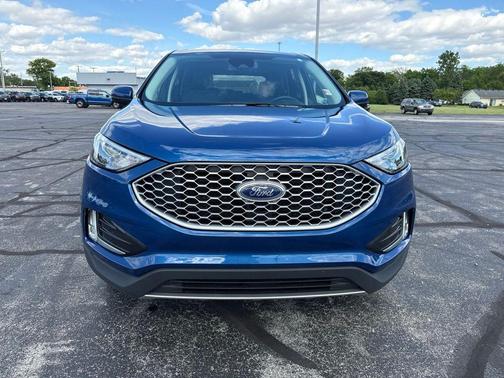 Blue Metallic 2023 Ford Edge SEL