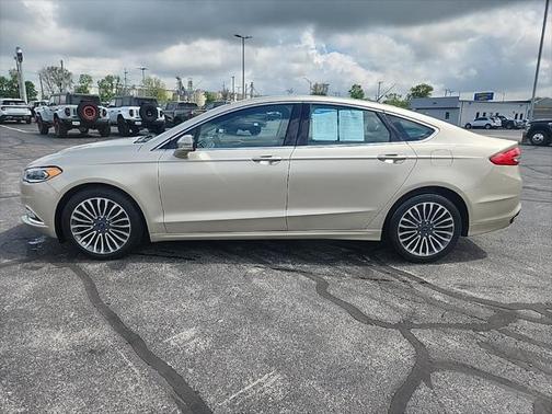 2017 Ford Fusion SE