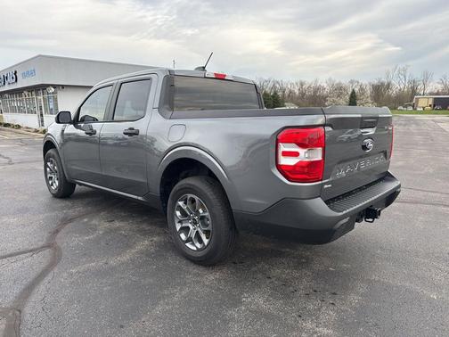 Gray Metallic 2025 Ford Maverick XLT