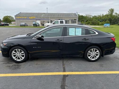 2017 Chevrolet Malibu 1LT