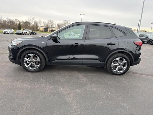 Black Metallic 2025 Ford Escape ST-Line