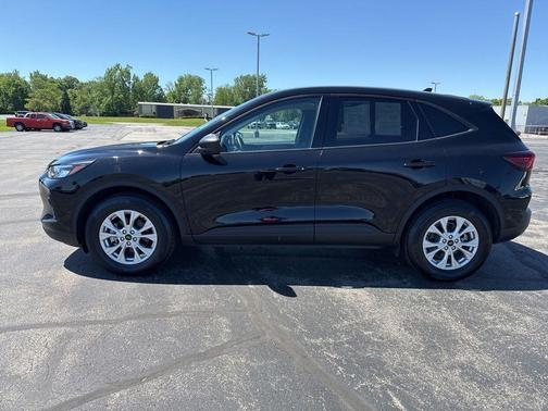 Black Metallic 2025 Ford Escape Active