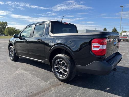 2023 Ford Maverick XLT