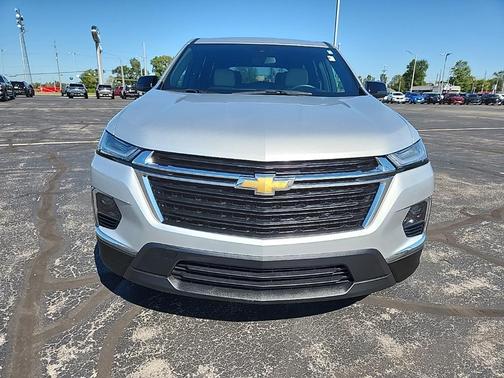 2022 Chevrolet Traverse LS