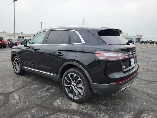 2022 Lincoln Nautilus Reserve