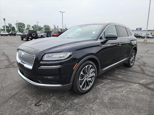 2022 Lincoln Nautilus Reserve
