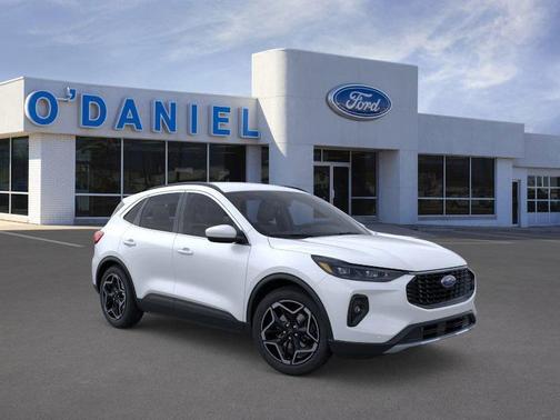 2026 Ford Escape Platinum