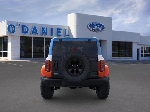 Oxford White 2026 Ford Bronco Stroppe Edition