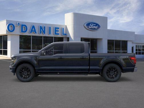 Agate Black Metallic 2026 Ford F-150 XLT