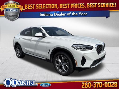 Alpine White 2024 BMW X4 xDrive30i