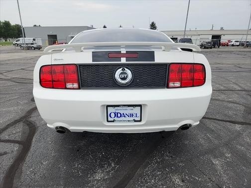 2006 Ford Mustang GT Premium