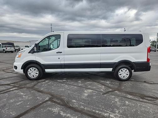 2022 Ford Transit-350 XLT