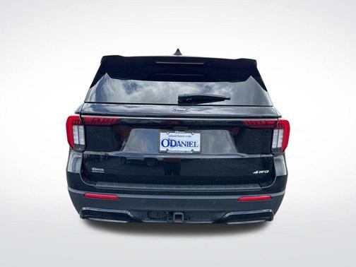 Black Metallic 2025 Ford Explorer ST-Line