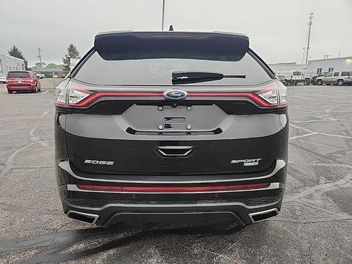 2017 Ford Edge Sport