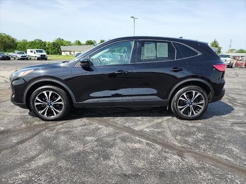 2021 Ford Escape SE
