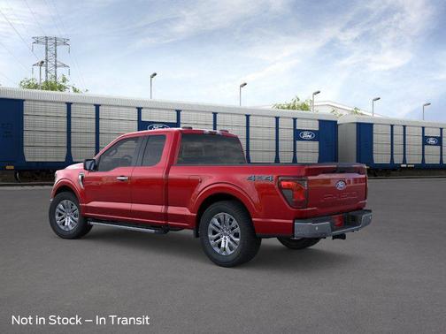 Ruby Red Met Tinted CC 2026 Ford F-150 XLT