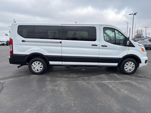 2022 Ford Transit-350 XLT