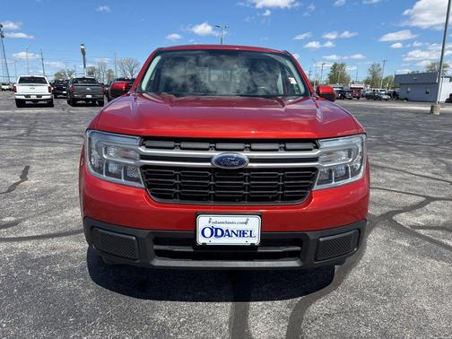 Chili Pepper Red 2023 Ford Maverick Lariat