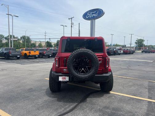 Ruby Red Metallic Tinted Clearcoat 2026 Ford Bronco Outer Banks