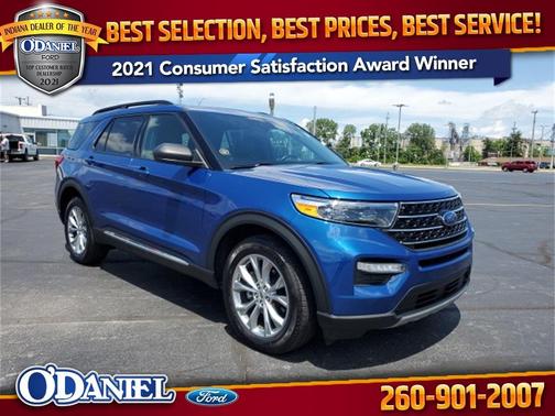 Photo 1 of 33 of 2020 Ford Explorer XLT