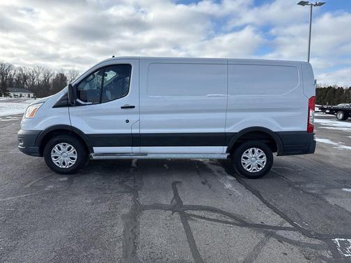 2021 Ford Transit-250 Base