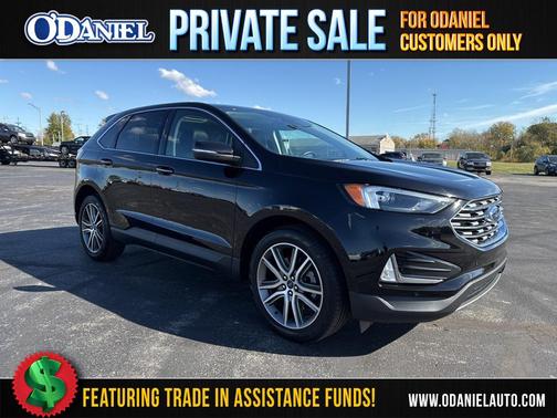 2022 Ford Edge Titanium
