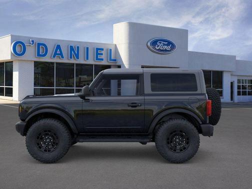 Shadow Black 2026 Ford Bronco Base