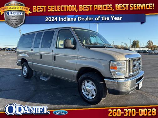 2012 Ford E350 Super Duty XLT