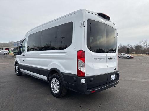 2024 Ford Transit-350 XLT