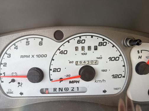 2001 Ford Explorer Sport Trac Base