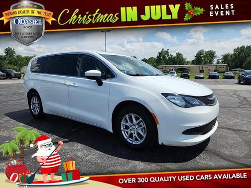 2022 Chrysler Voyager LX