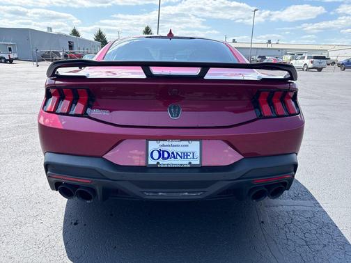 Magenta 2025 Ford Mustang Dark Horse