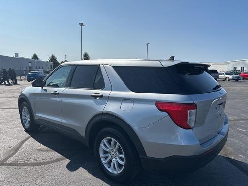 2021 Ford Explorer Base