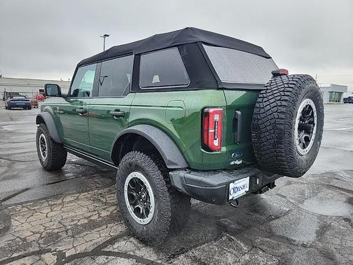 2024 Ford Bronco Badlands
