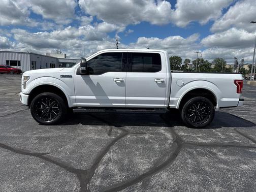 Oxford White 2016 Ford F-150 XLT