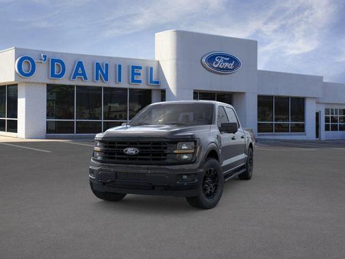 Agate Black Metallic 2026 Ford F-150 XLT