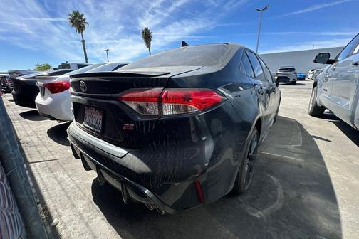 Midnight Black 2024 Toyota Corolla SE